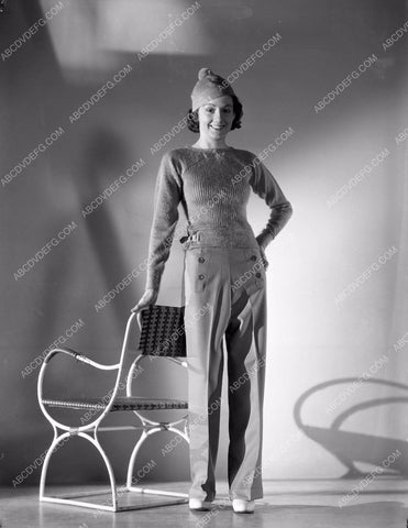 Citizen Daily Newspaper execs historic Los Angeles window displays 8b03-215