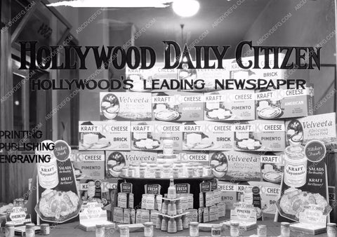 Citizen Daily Newspaper execs historic Los Angeles window displays 8b03-221