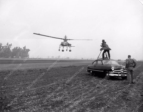 Howard Hughes tests new crane helicopter & airplane 8b03-264