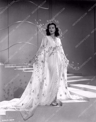 Hedy Lamarr beautiful in film Heavenly Body 8b03-459