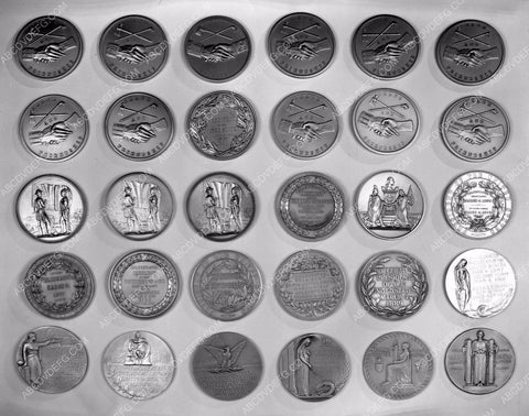 U.S. presidents medallions and coins and medals 8b03-795