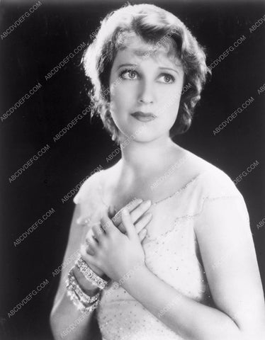 Jeanette MacDonald portrait 8b03-808