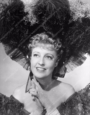 Jeanette MacDonald portrait 8b03-833