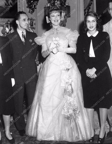 Jeanette MacDonald and friends MGM Studios 8b03-864