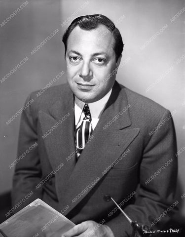 studio executive Harold Mirisch portrait 8b4-008