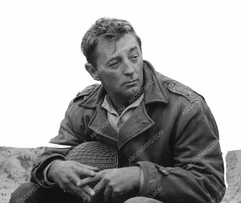 Robert Mitchum film The Story of G.I. Joe 8b4-010