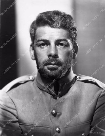 Paul Muni in uniform portrait 8b4-032