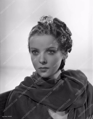 Ida Lupino hair style and wardrobe shots One Rainy Afternoon 8b4-377