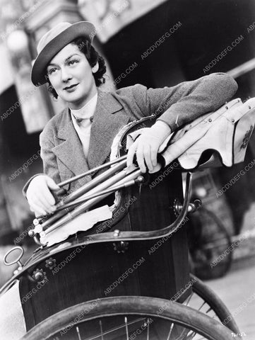 Rosalind Russell in rickshaw type taxi 8b4-700