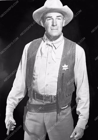 Randolph Scott in western duds 8b4-729