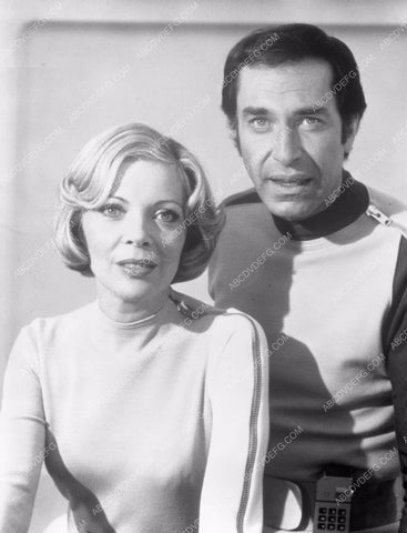 Martin Landau Barbara Bain TV show Space: 1999 8b5-067