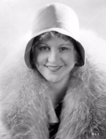 opera star Mary Lewis heads to Pathe pictures in Hollywood 8b6-048