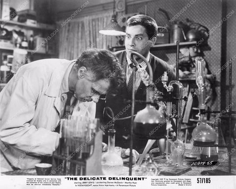 Jerry Lewis and cast film The Delicate Delinquent 8b6-166