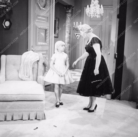 child star Evelyn Rudie TV G.E. Theater ep Nobody's Child 8b6-252