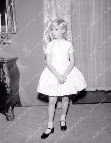 child star Evelyn Rudie TV G.E. Theater ep Nobody's Child 8b6-304