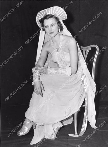 Muriel Oxford Miss Great Britain 1936 & questioned in disappearance 8b6-652