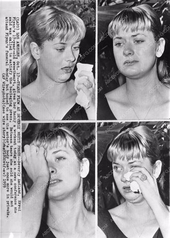 Errol Flynn playmate Beverly Aadland crying outside juvenile court 8b6-675