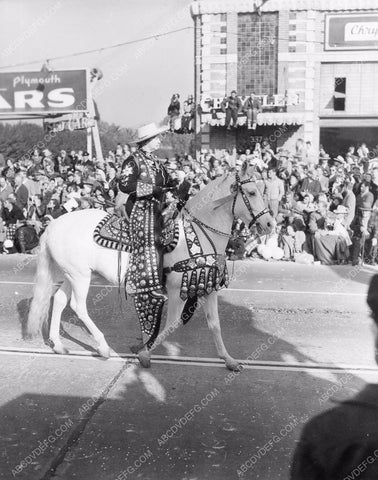 Pasadena Tourn of Roses Parade equestrian rider 8b6-688
