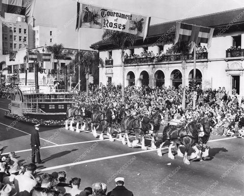 Pasadena Tourn of Roses Parade clydesdales pull St Louis River Boat float 8b6-832