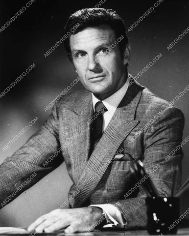 Robert Stack portrait 9121-25 – ABCDVDVIDEO