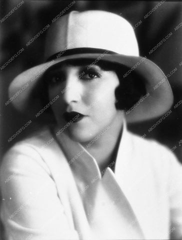 Bebe Daniels portrait silent film star 9227-29