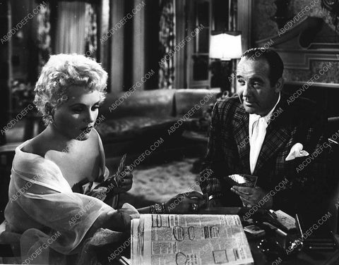 Judy Holliday Broderick Crawford playing cards film Born Yesterday 9251-06