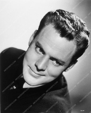 John Agar portrait 9367-29