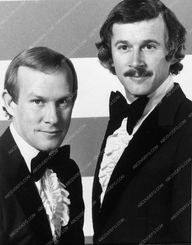 Tom & Dick Smothers Brothers portrait 9429-05