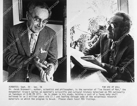 Dr Jacob Bronowski TV documentary The Ascent of Man 9491-11