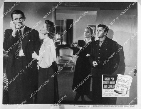 Gregory Peck Dorothy McGuire John Garfield film Gentleman's Agreement 9491-20