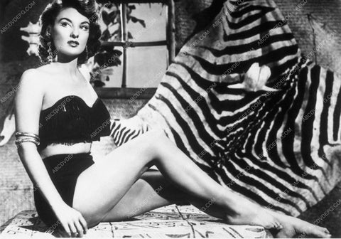 leggy Allison Hayes in swimsuit horror film The Disembodied 9512-17