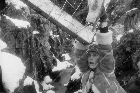 Mia Farrow disaster film Avalanche 9512-28
