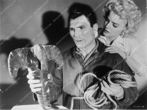 Jack Palance Barbara Lang crime film House of Numbers 9517-35