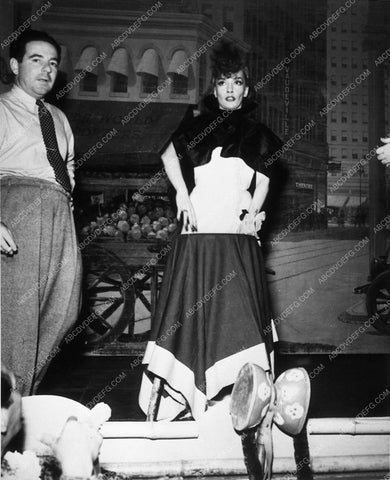 candid Lupe Velez and crew preparing for stage production 9660-13