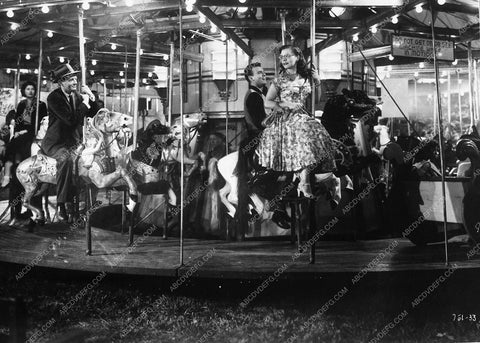 Robert Walker Patricia Hitchcock carousel scene Strangers on a Train 9660-16