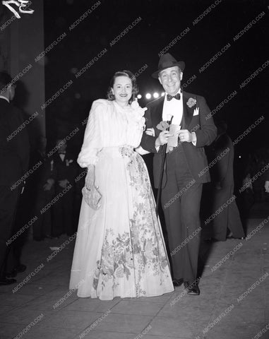 1946 Oscars Olivia de Havilland arriving Academy Awards aa1946-04</br>Los Angeles Newspaper press pit reprints from original 4x5 negatives for Academy Awards.