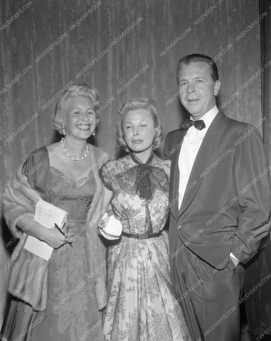 1955 Oscars Dick Powell June Allyson Shelia Graham Academy Awards aa1955-35</br>Los Angeles Newspaper press pit reprints from original 4x5 negatives for Academy Awards.