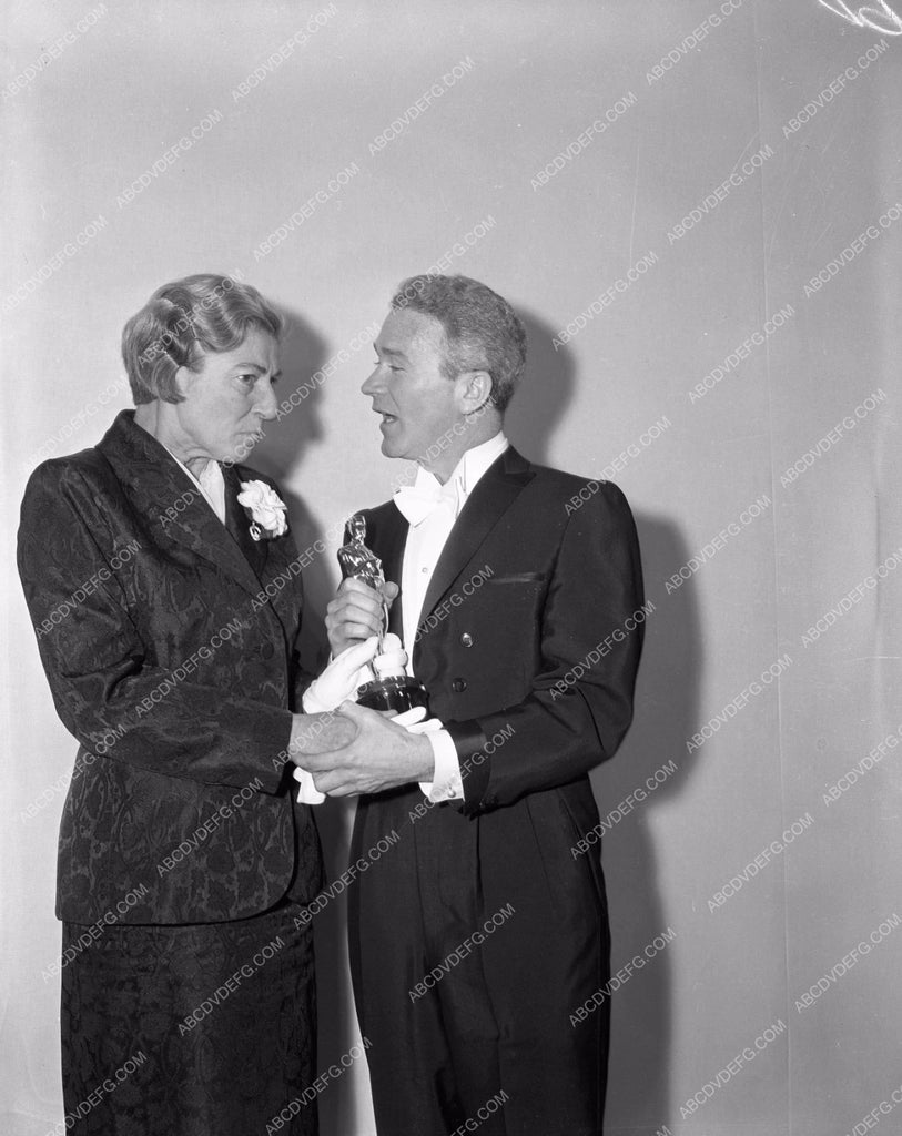 1958 Oscars Red Buttons and who Academy Awards aa1958-15Los Angeles Ne ...