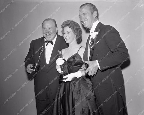 1958 Oscars Burl Ives Susan Hayward David Niven Academy Awards aa1958-59</br>Los Angeles Newspaper press pit reprints from original 4x5 negatives for Academy Awards.