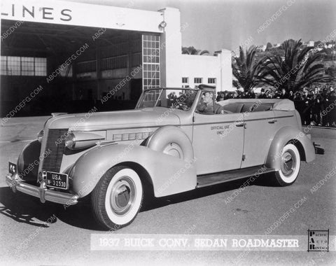 1937 Buick Convertible Sedan Roadmaster vintage automobile cars-74
