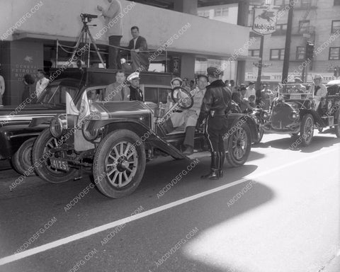 automobile parade vintage Los Angeles event cars-92