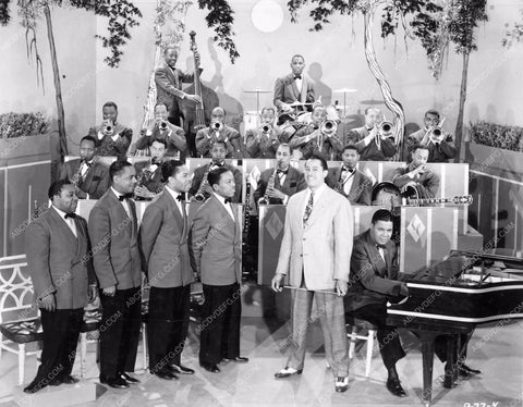 Cab Calloway bandleader and company cc810-01