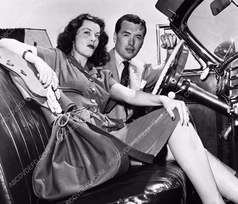 Arlene Dahl and husband enjoy their new car 8b20-0045