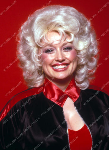 Dolly Parton portrait 8b20-0156
