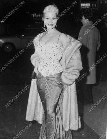 Greta Thyssen hot dress for film premiere maybe 8b20-0267