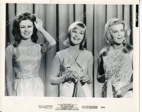 Pamela Tiffen Carole Lynley Ann-Margret film The Pleasure Seekers 8b20-0509