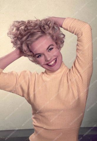 Shirley Eaton in yellow sweater portrait 8b20-0587