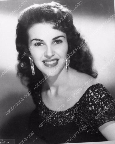 Wanda Jackson portrait 8b20-0663