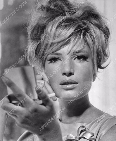 Monica Vitti makeup check film Modesty Blaise 8b20-0776