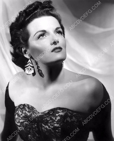 beautiful Jane Russell in strapless gown 8b20-10042